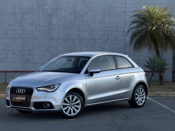 AUDI A1 1.4 TFSI ATTRACTION 16V 122CV GASOLINA 2P AUTOMÁTICO AUDI A1 1.4 TFSI ATTRACTION 16V 122CV GASOLINA 2P AUTOMÁTICO